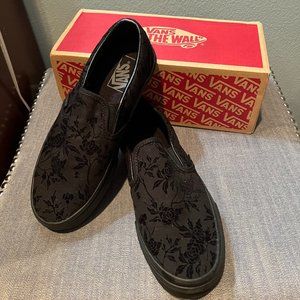 Brand New Vans Slip-On Flocked Roses Skate Shoe - Black Monochcrome